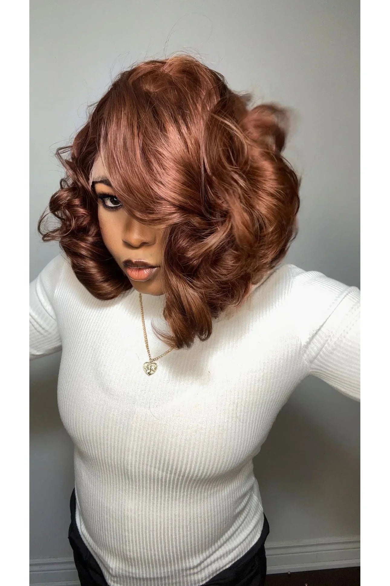 FAB BOUNCY WAVE LUXURY WIG (CHESTNUT)