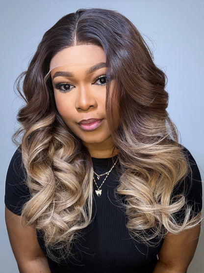 RAW INDONESIAN OMBRÉ PLATINUM WAVY LACE WIG