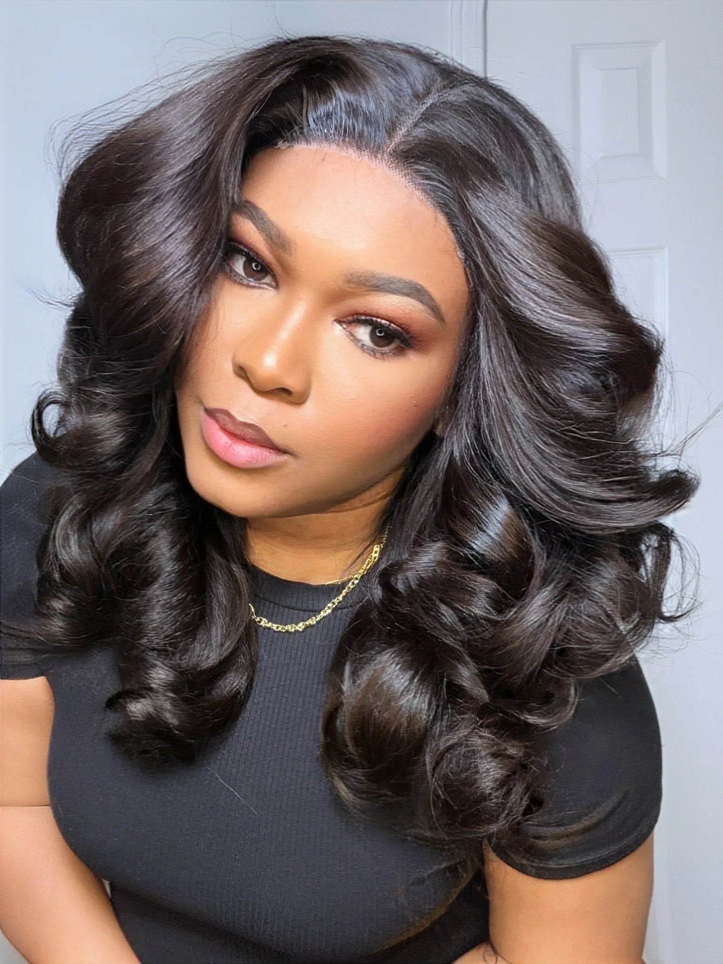 LAYERED WAVY GLUE-LESS WIG