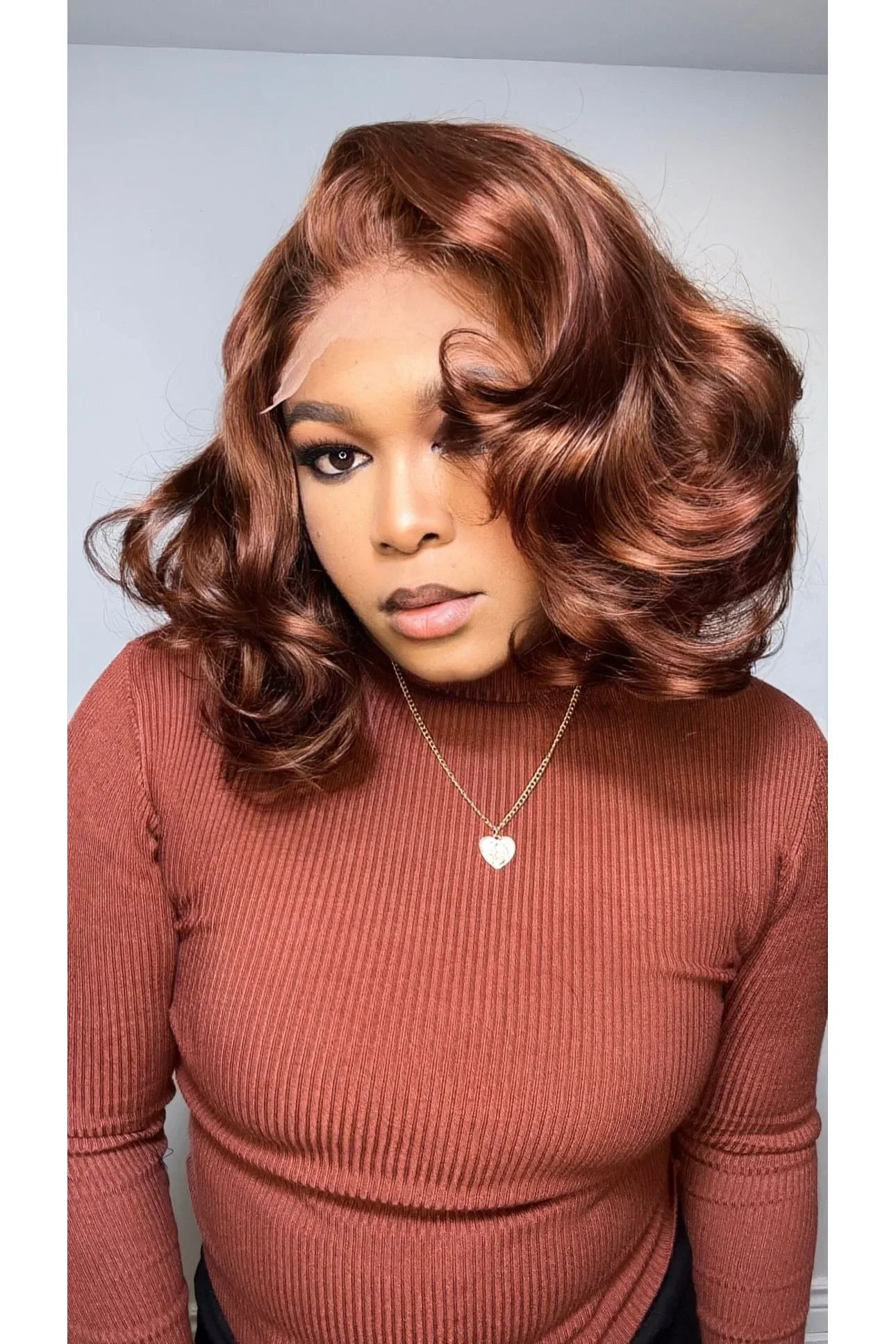 FAB BOUNCY WAVE LUXURY WIG (CHESTNUT)