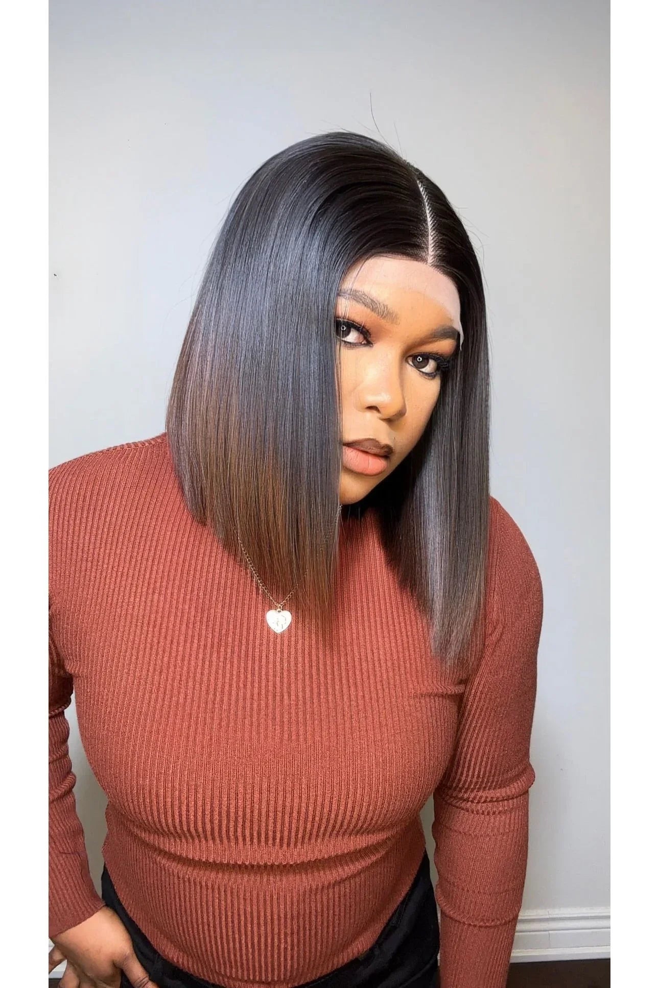 RAW SE LACE CLOSURE BOB WIG (BROWN ENDS)