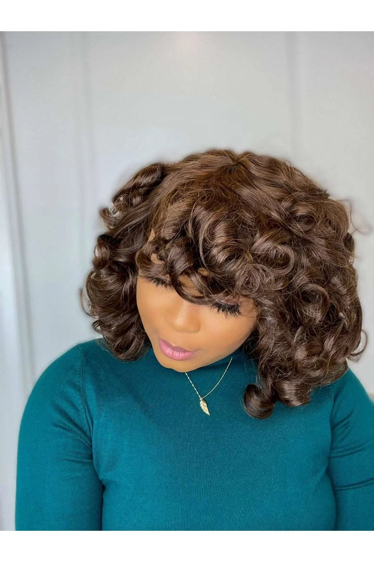 FAB DOUBLE DRAWN SILK BOUNCY LUXURY WIG (CHESTNUT) - Fab Beauty Supplies