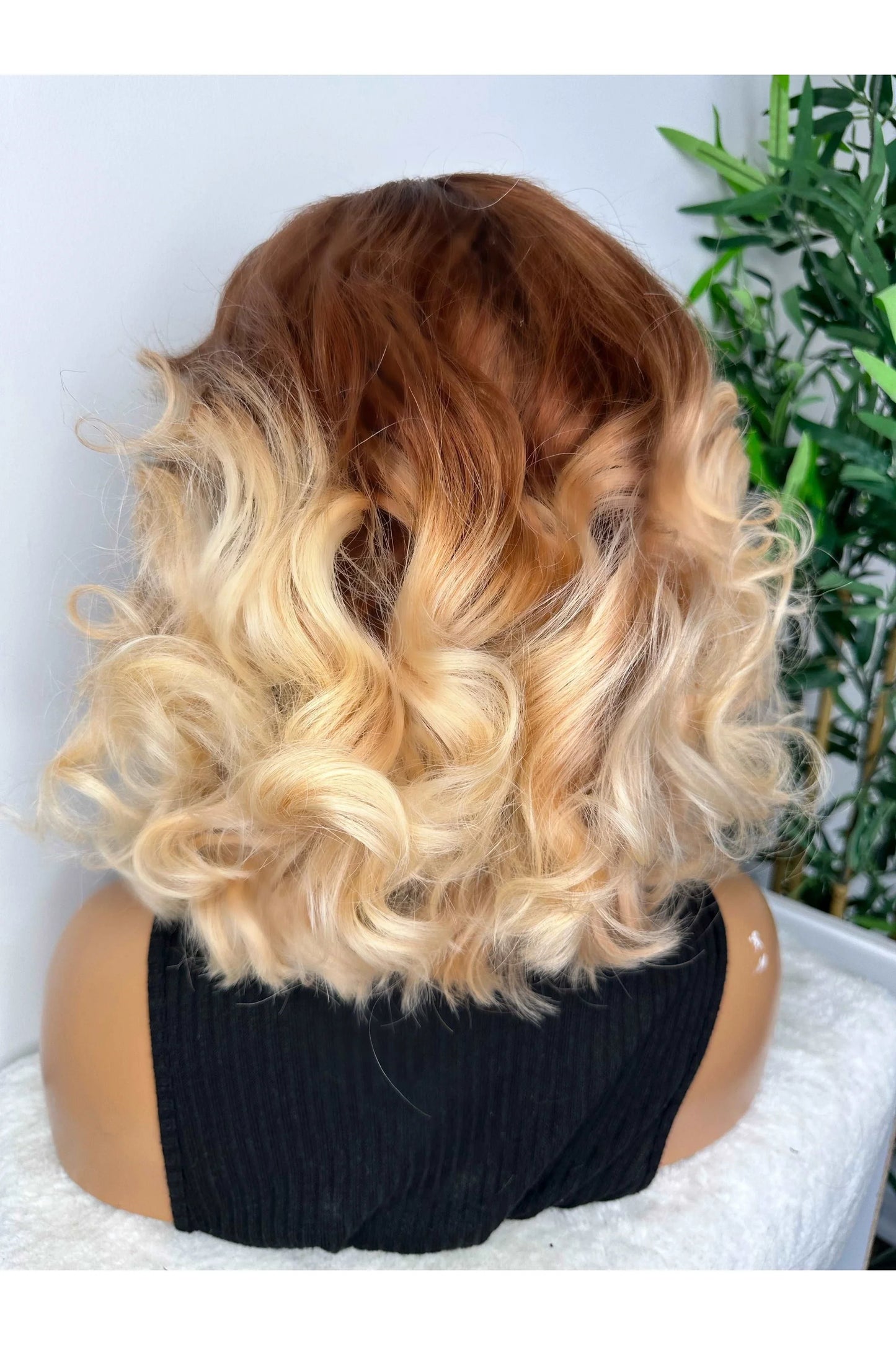 FAB BROWN TO BLONDE LUXURY LACE FRONTAL BOB WIG - Fab Beauty Supplies