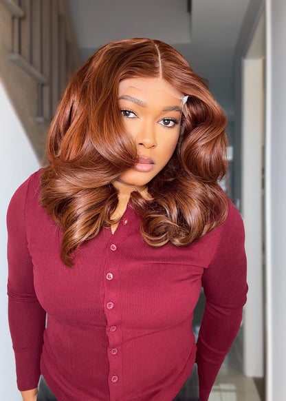AUBURN LUXE RAW SE WAVY WIG