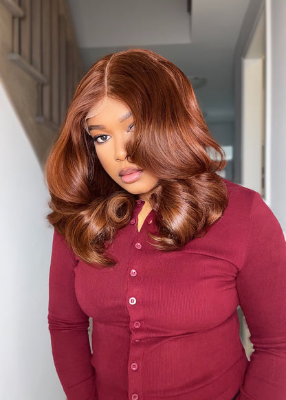 AUBURN LUXE RAW SE WAVY WIG