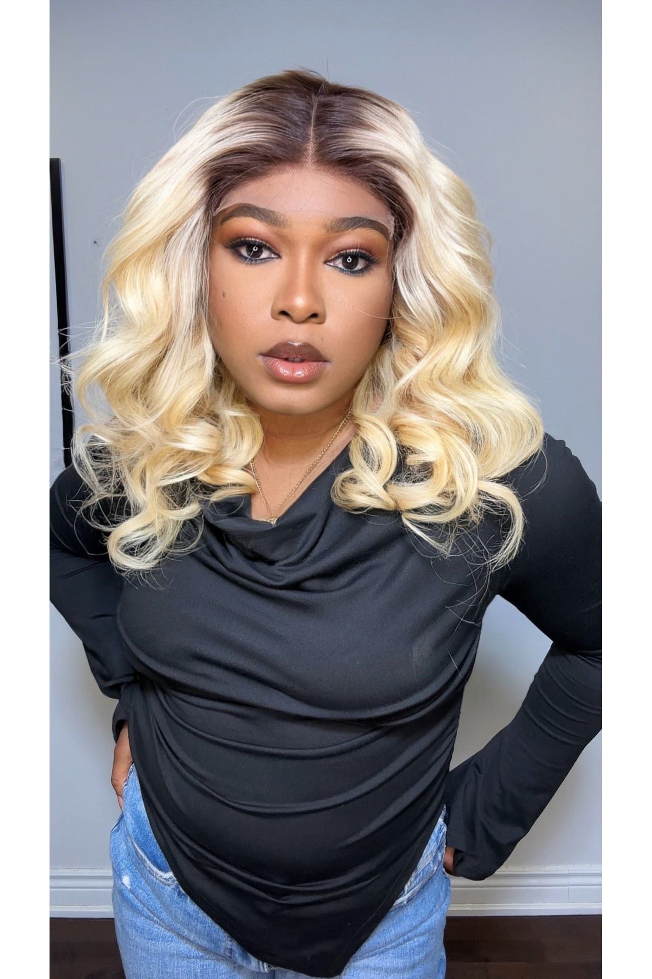 FAB BEIGE BLONDE LUXURY LACE WIG