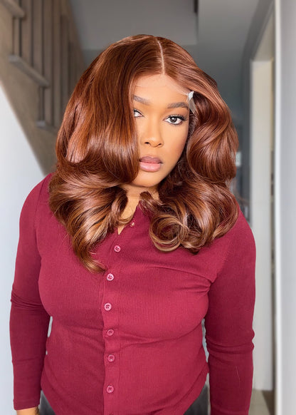 AUBURN LUXE RAW SE WAVY WIG