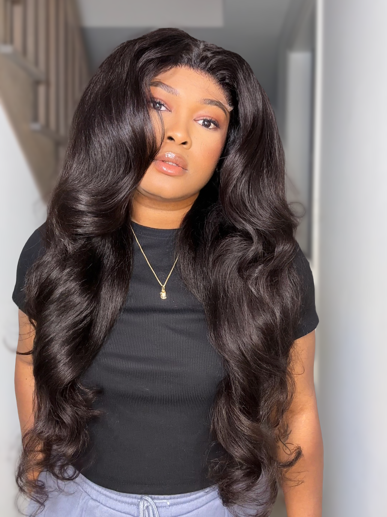 KINKY LUXE WAVY LACE WIG