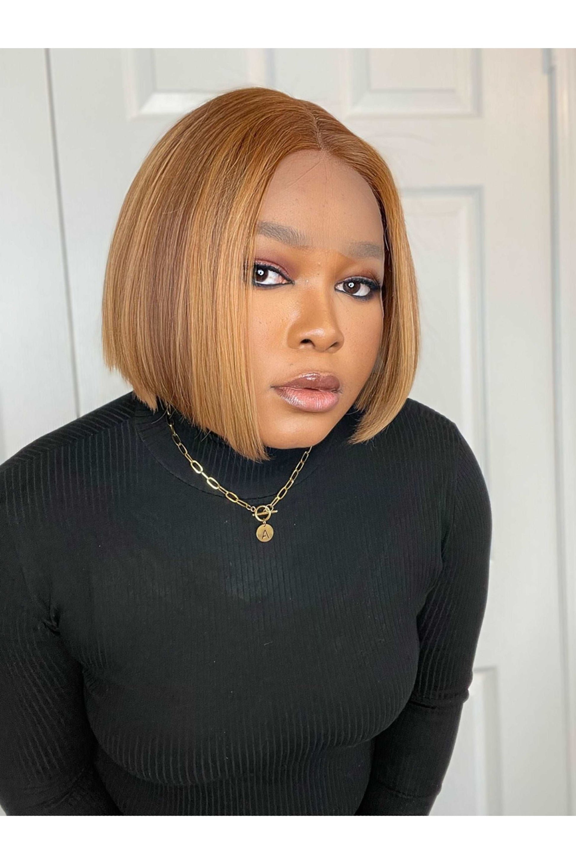 FAB DOUBLE DRAWN BOSS BOB T FRONTAL LUXURY WIG (HIGHLIGHTS) - Fab Beauty Supplies