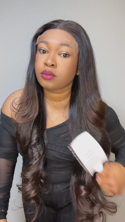 RAW LAOS OMBRÉ WAVY LACE WIG