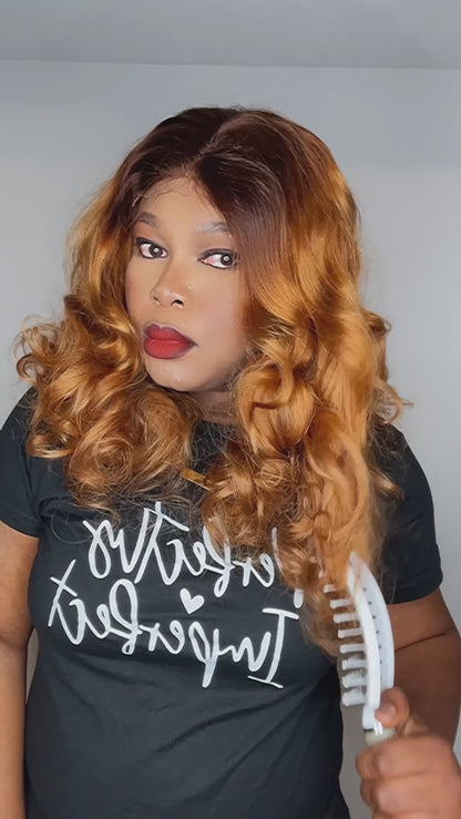 FAB DOUBLE DRAWN ELLE BOUNCY LUXURY WIG (BLONDE)